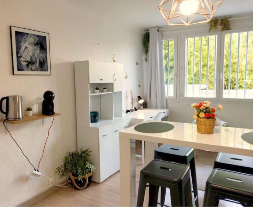 Studio Proche Centre Wifi Parking Lägenhet Montpellier Exteriör bild